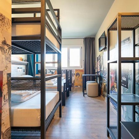 A&O Hostel Firenze Campo Di Marte Zewnętrze zdjęcie