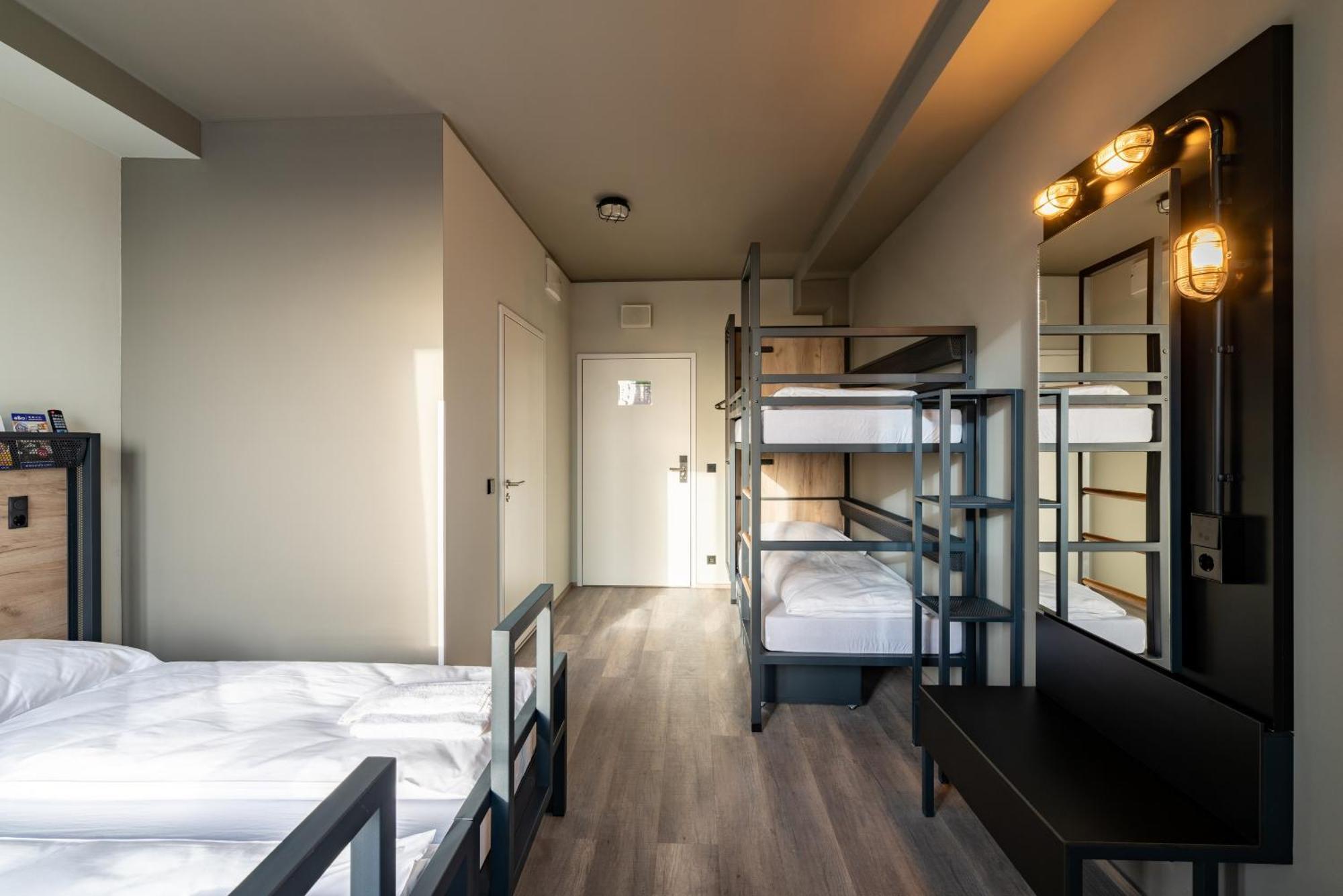A&O Hostel Firenze Campo Di Marte Zewnętrze zdjęcie